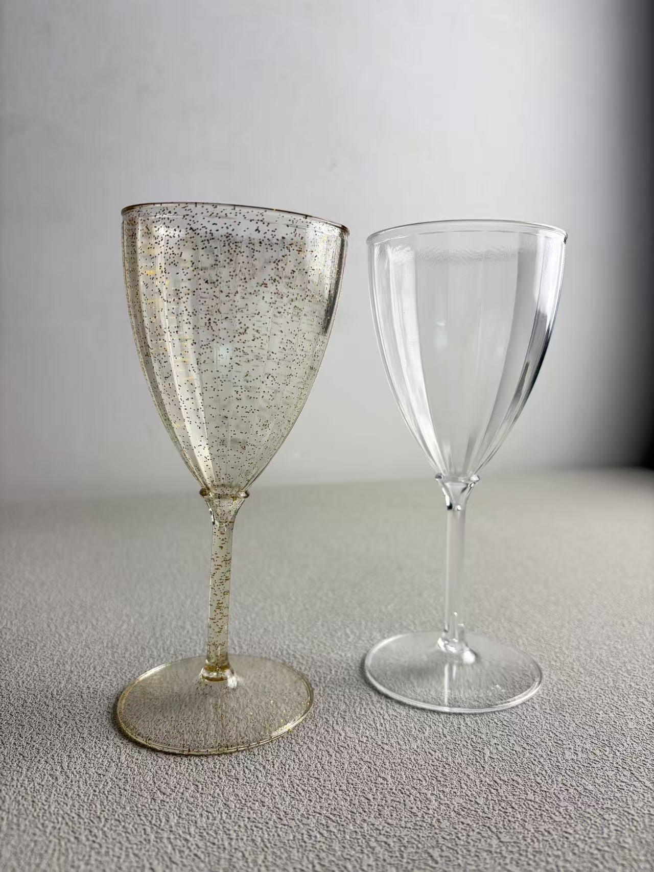 Twinkle Wine glass / transparent gold