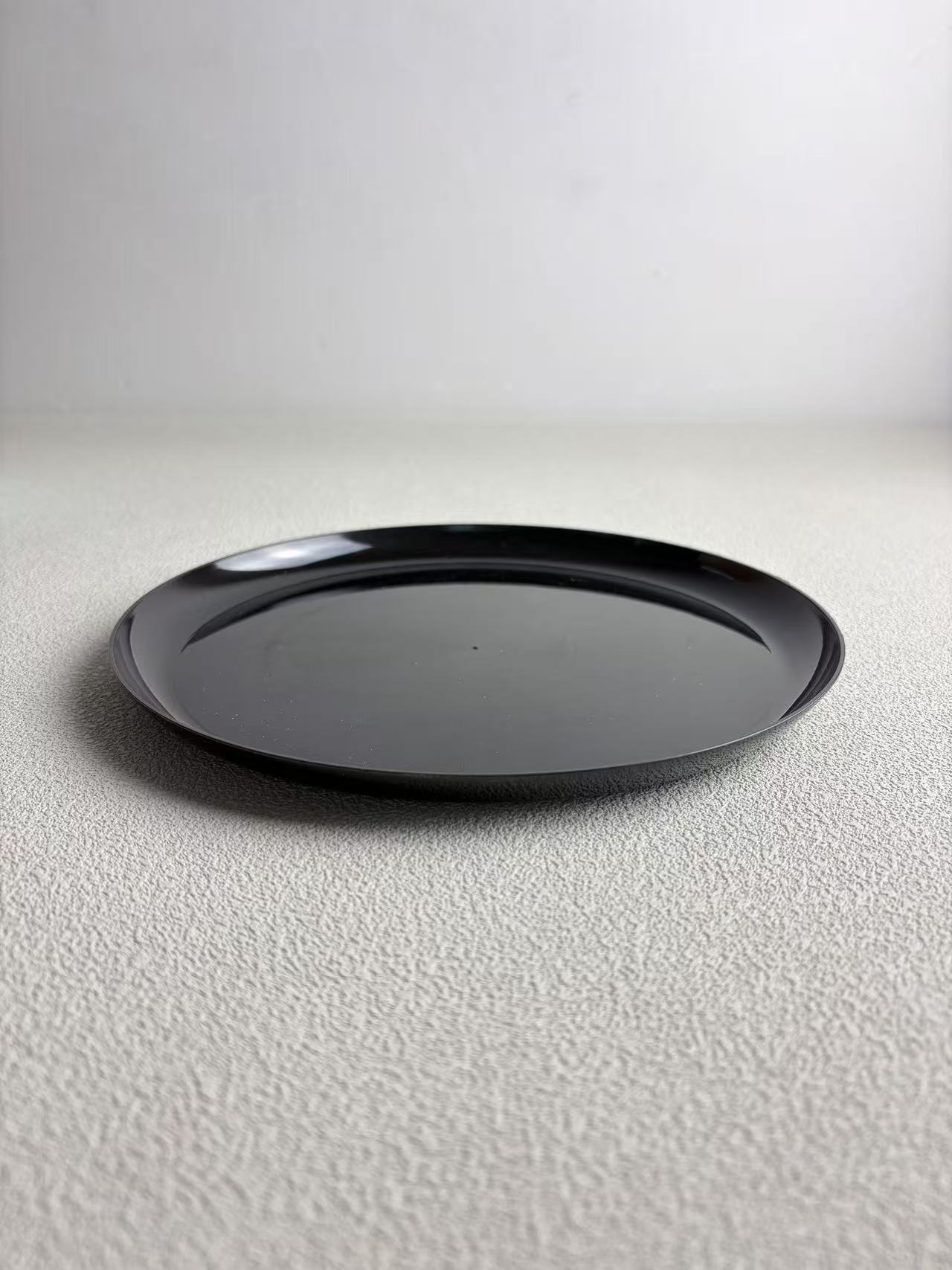 Modern Round Black